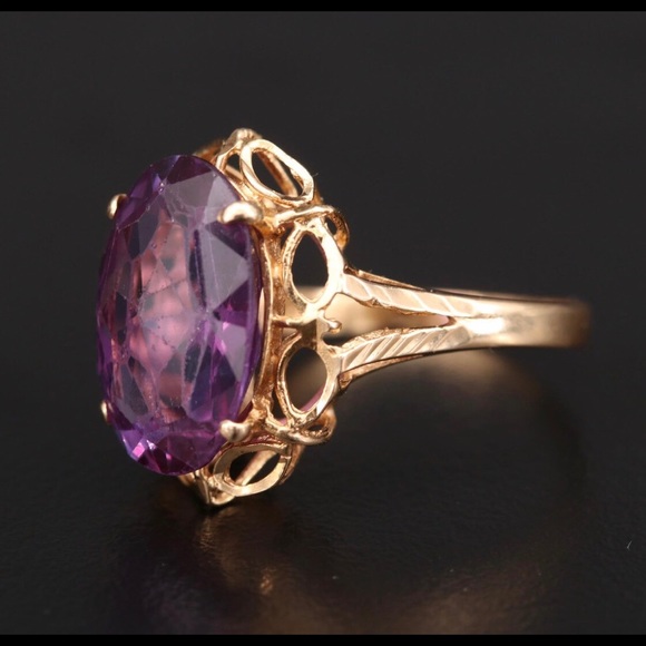 18k ROSE GOLD COLOR-CHANGE SAPPHIRE RING - Picture 3 of 7